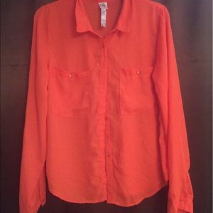 Button up collared shirt